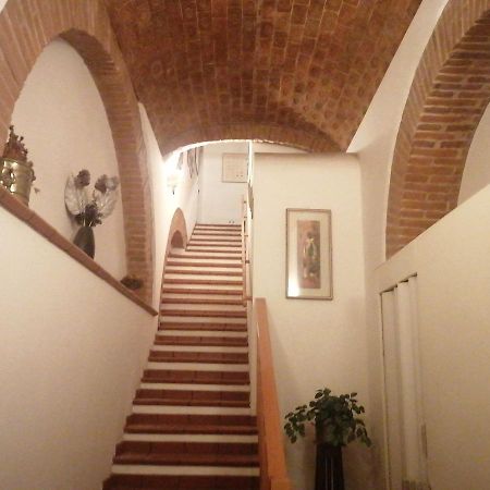 Hotel Residenza Schinardi à Oristano Extérieur photo